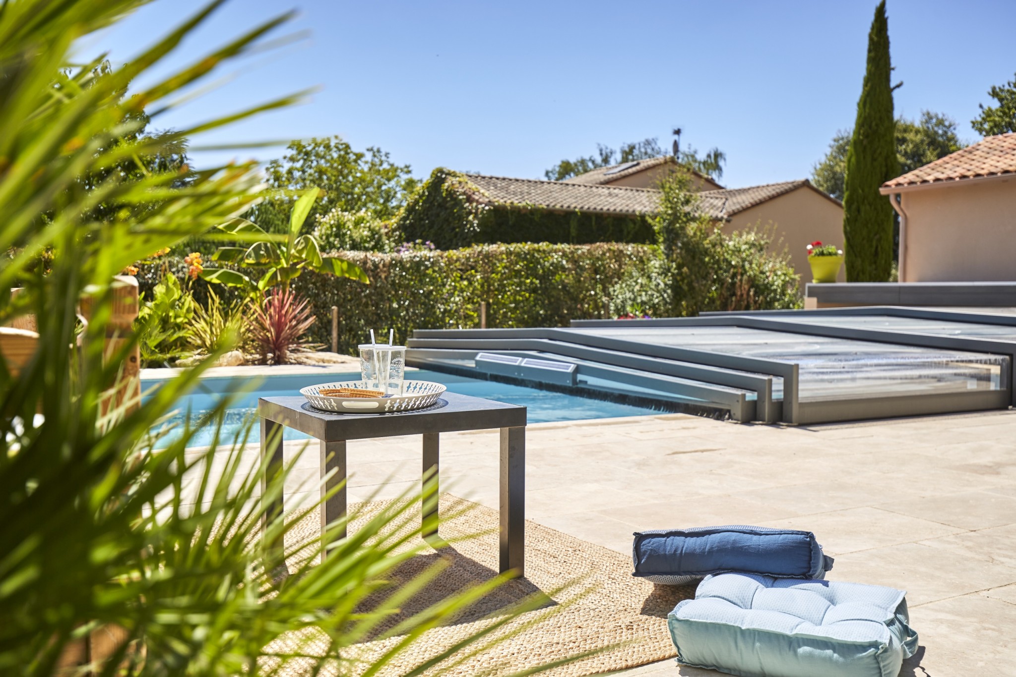 Abri de piscine Triptik Semi-Plat 
