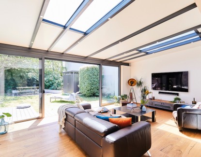 Comment bien gérer la luminosité de votre véranda ?