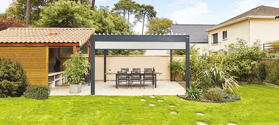 Pourquoi choisir une pergola à toit plat ?