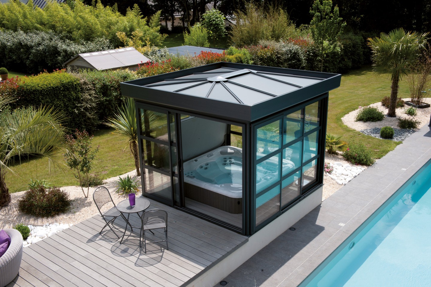 Les abris de piscine, différents styles pour différentes envies.
