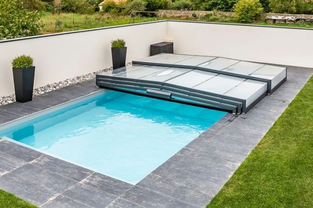 abri de piscine semi-plat