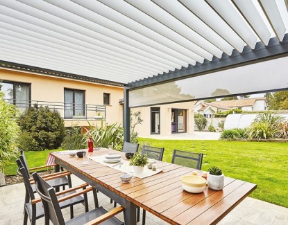 Les atouts d'une pergola bioclimatique - Blog de METZGER