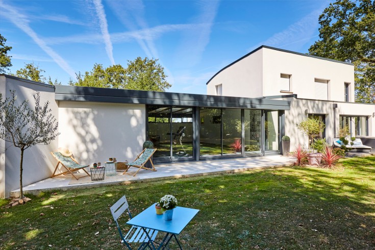 La véranda de piscine Sérénity de Lucie et Jérémie
Un espace bien-être à l’état pur !
