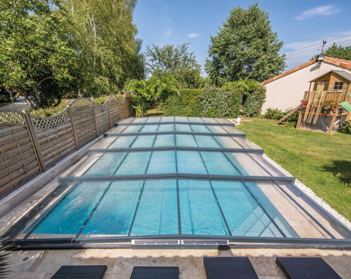ABRI DE PISCINE TRIPTIK semi-plat