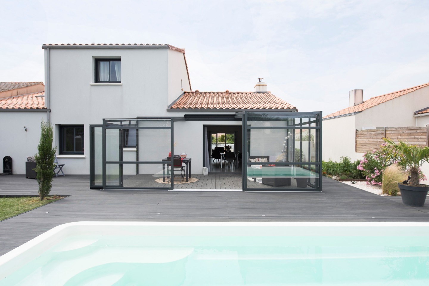 Choisir l’aluminium pour son abri de terrasse