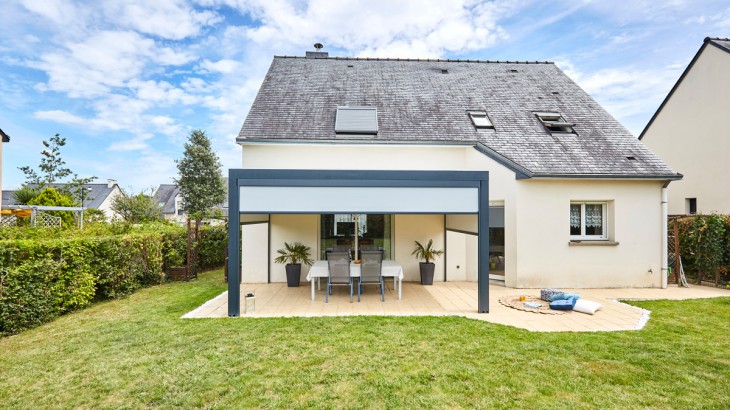 Pergola Bioclimatik à lames orientables