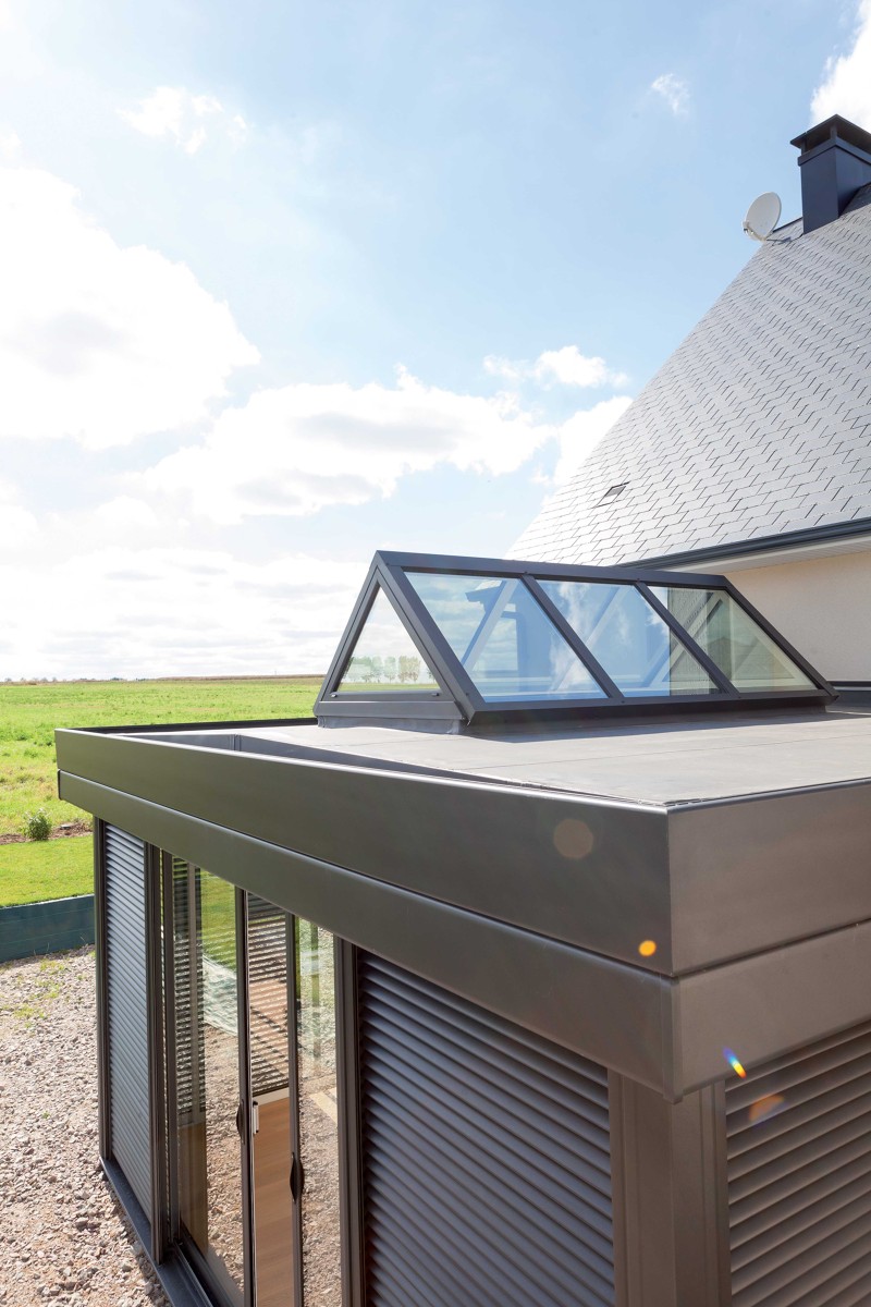 Comment entretenir la structure en aluminium de ma véranda ?