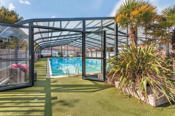 Un abri de piscine Gustave Rideau, c’est votre assurance qualité et sécurité
