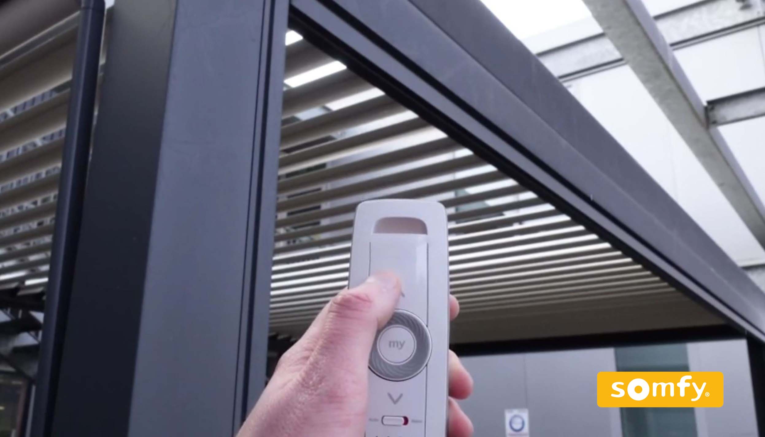 Accessoires pergolas & pergolas bioclimatiques