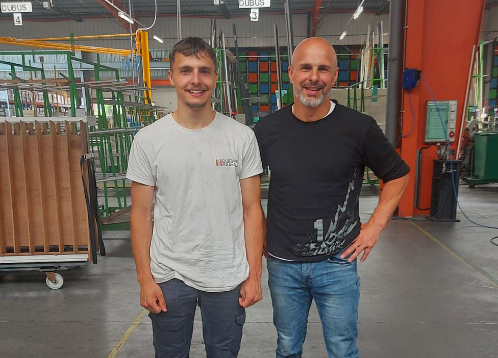 À droite, Emmanuel Bouillaud, 24 ans passés chez Gustave Rideau. À gauche, son fils, Lorenzo, 20 ans et déjà 5 ans d’expérience chez Gustave Rideau. 
