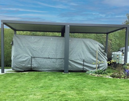 Pourquoi installer un carport pour camping-car ou caravane ?