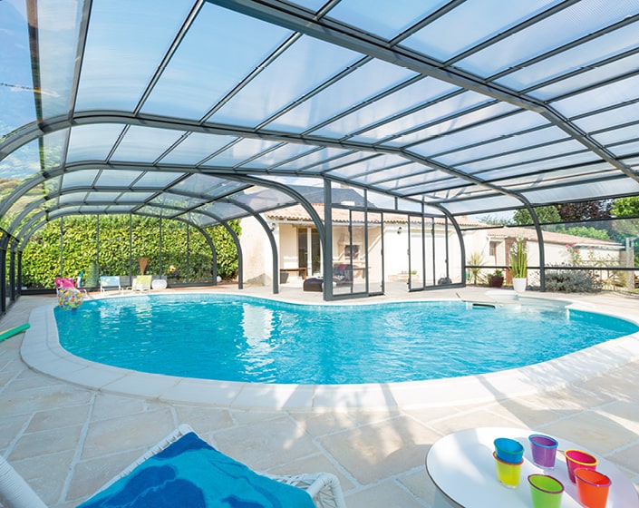 Abri de piscine Elliptik Haut à panneaux relevables