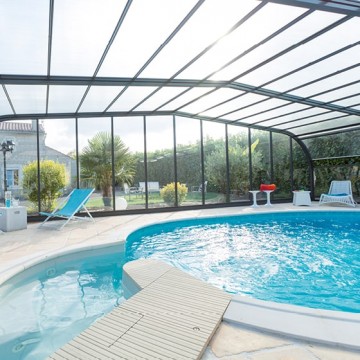 Abri de piscine Elliptik Haut à panneaux relevables