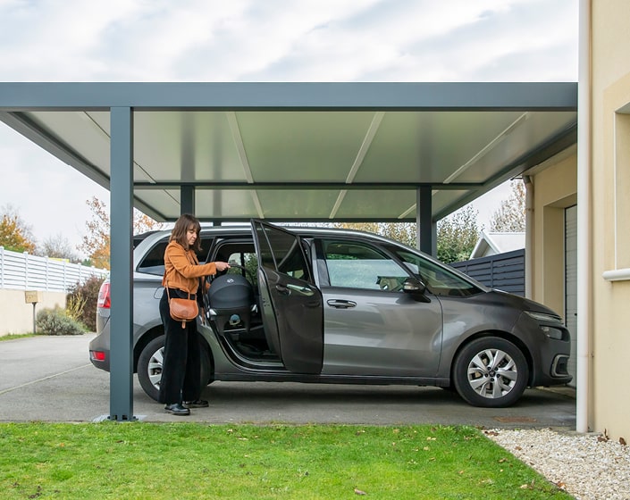 CARPORT ABRI DE VOITURE à 9 990€