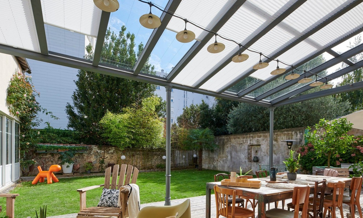 Panneaux de Verre Coulissants pour Pergola Bioclimatique