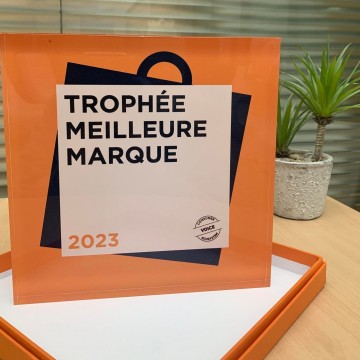 Gustave Rideau remporte le trophée de la Meilleure Marque 2023 catégorie VÉRANDA