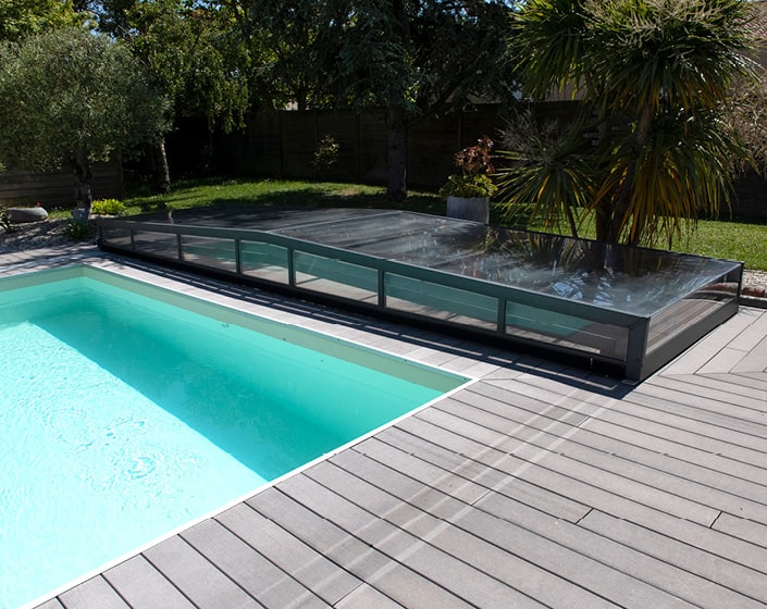 ABRI DE PISCINE TRIPTIK semi-plat