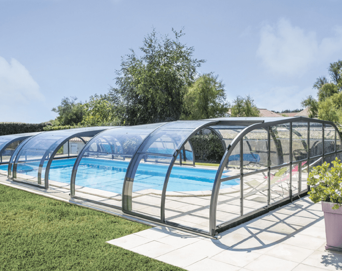 ABRI DE PISCINE ELLIPTIK mi-haut télescopique