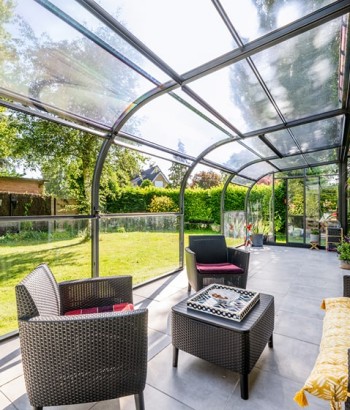 Abri de terrasse Panoramik à panneaux relevables