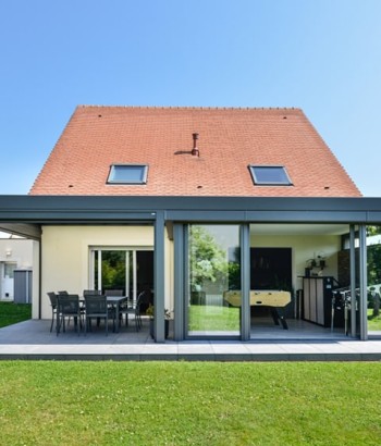 Extension Esthète Moderne + pergola vitrée 