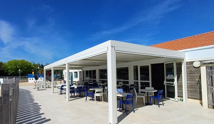 Pergola Bioclimatik à lames orientables
