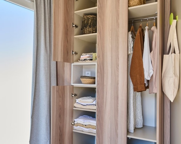 studio de jardin placard
