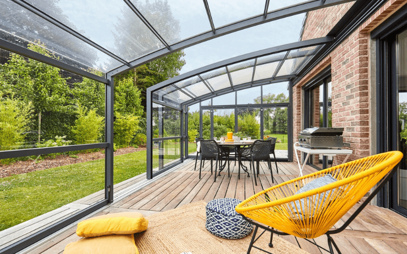 Pourquoi choisir une véranda rétractable ?
