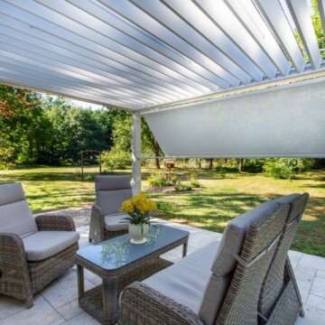 Pergola Bioclimatik à lames orientables