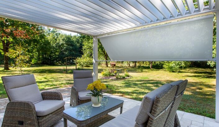 Pergola Bioclimatik à lames orientables