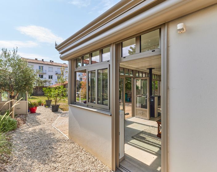 Véranda Épure Moderne