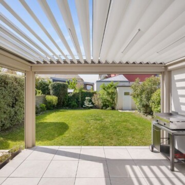 Pergola Bioclimatik à lames orientables