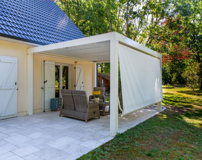 Pergola Bioclimatik à lames orientables
