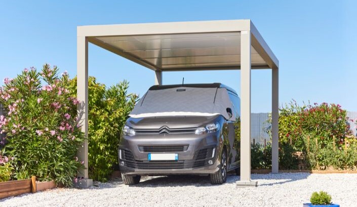 Carport van