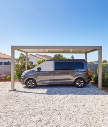 Carport van