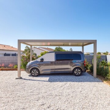 Carport van