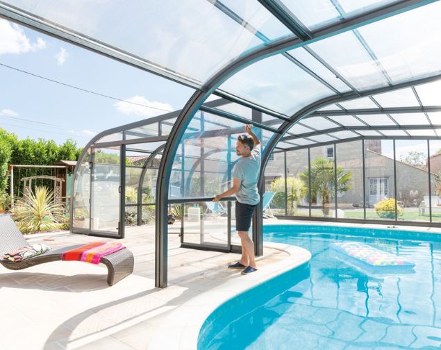 [ABRI DE PISCINE] CONFORT / Ouverture en toiture