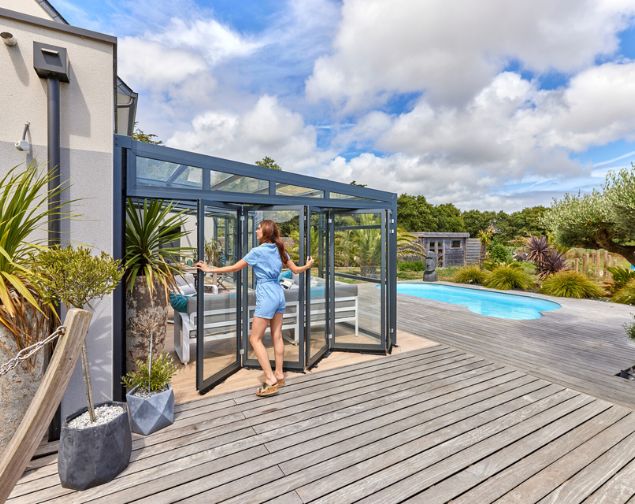 [ABRI DE TERRASSE] CONFORT / Porte accordéon