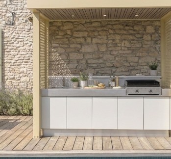 Cuisine d’été avec barbecue