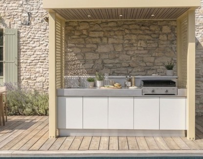 Cuisine d’été avec barbecue