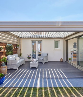 Pergola Bioclimatik à lames orientables