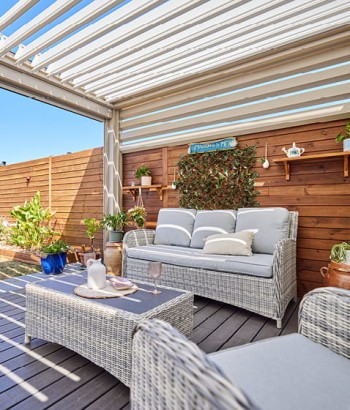 Pergola Bioclimatik à lames orientables