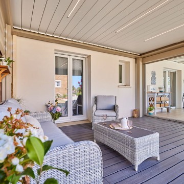 Pergola Bioclimatik à lames orientables