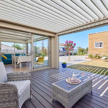 Pergola Bioclimatik à lames orientables