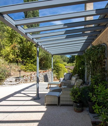 Pergola Luminov avec toiture en verre