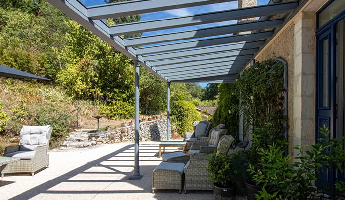 Pergola Luminov avec toiture en verre
