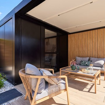 Pool House local technique