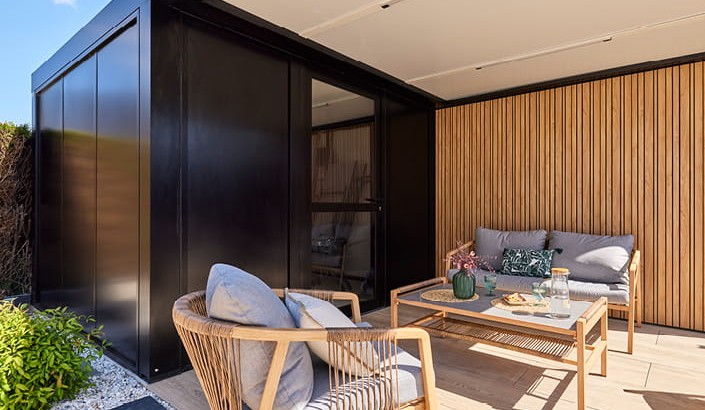 Pool House local technique