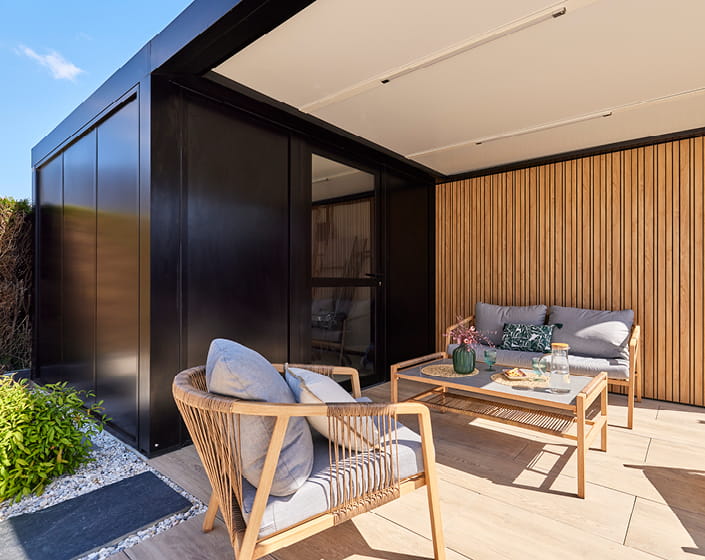 Pool House local technique